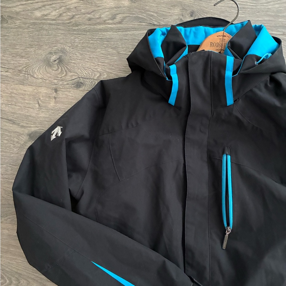 Descente ski jacket - Picture 2 of 6